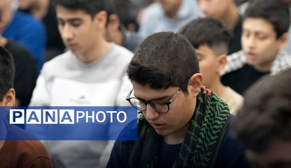 اعتکاف پسران نسل آفتاب