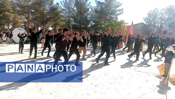 برپایی هیئت حسینی به مناسبت شهادت حضرت زهرا در روستای ارغا