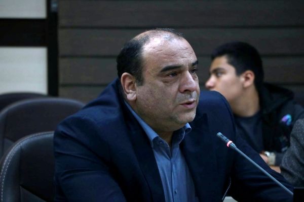 پس از ۳۰ سال فعالیت در سینما، همچنان بی‌حمایت مانده‌ایم