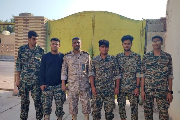 دانش‌آموزان بسیجی، نگهبانان افتخار راهپیمایی