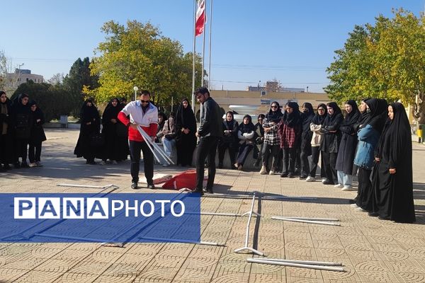 برپایی کارگاه آموزشی اسکان اضطراری هلال احمر در دانشگاه آزاد شیروان