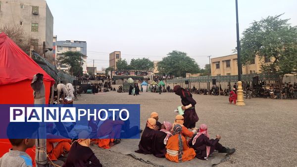 آیین سنتی تعزیه‌‌‌خوانی روز عاشورا در میناب 