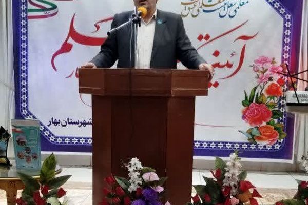 تقدیر از معلمان و تأکید بر عدالت آموزشی
