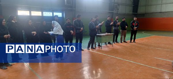 مسابقات هندبال مدارس ابتدایی در زاوه