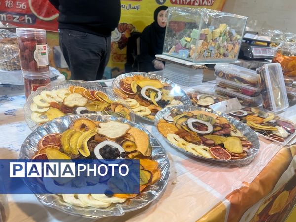 برپایی نمایشگاه یلدای ایرانی در شهرکرد