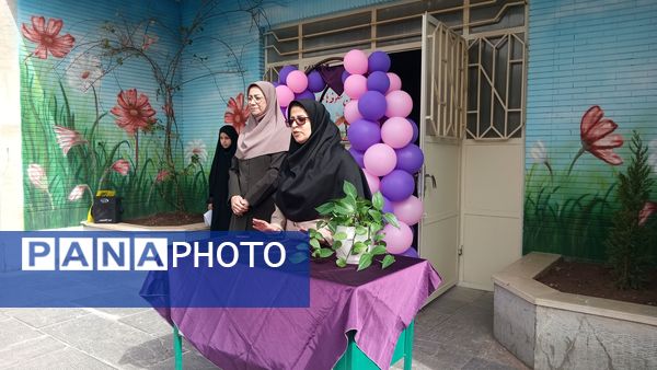 برگزاری جشن شکوفه ها در دبستان حضرت آسیه (س) شهر رباط‌سنگ