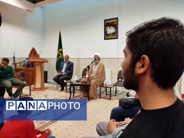 مراسم اختتامیه مدرسه انقلاب شهرستان کاشمر 