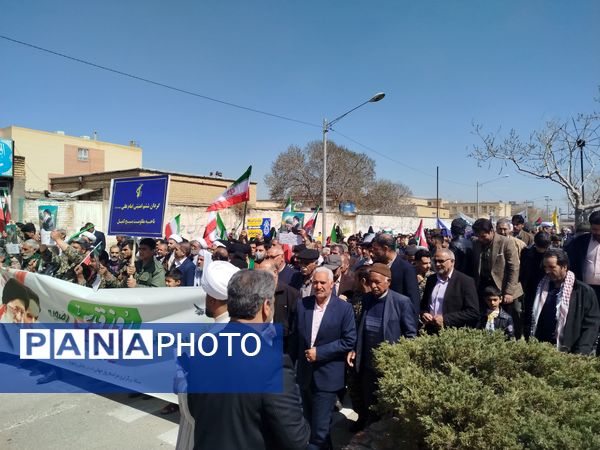حضور باشکوه مردم، دانش آموزان و فرهنگیان منطقه رضویه در راهپیمایی روز جهانی قدس 