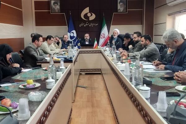 نشست قرارگاه رسانه‌ای صدا و سیما با محوریتِ روز نَه! "هفته‌ی دانش‌آموز"