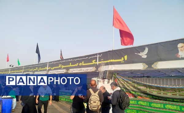 پیاده روی زائران وعاشقان امام علی بن موسی الرضا"ع"از مسیرباغچه تاتپه سلام