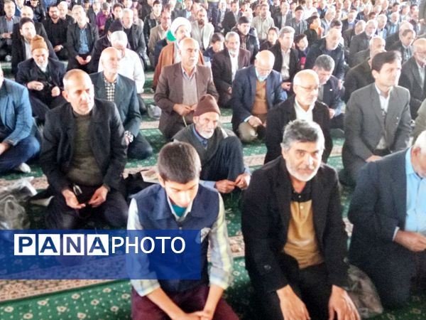 نماز عبادی سیاسی جمعه در کاشمر