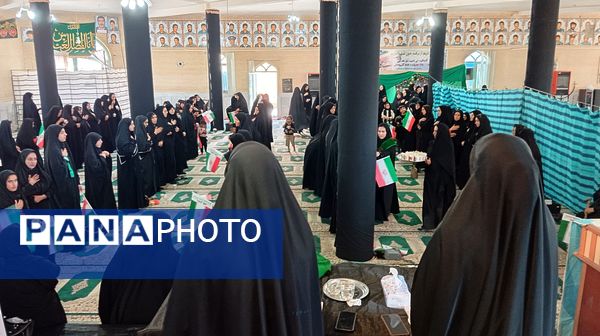 عزاداری دختران فاطمی شهر بن با محوریت حمایت از رهبری 