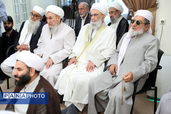 دیدار جمعی از علما و بزرگان اهل سنت کشور با رهبر انقلاب