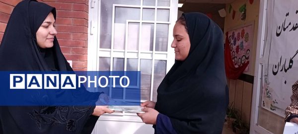 تجلیل از دانش آموزان چادری دبیرستان مادرمهربان خلیل آباد