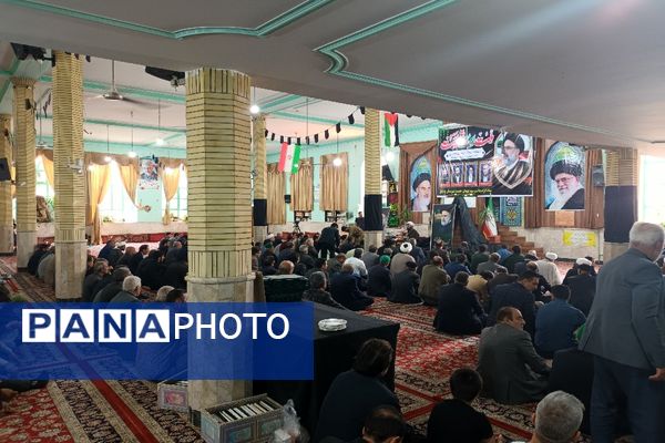 مراسم ترحیم و قرآن‌خوانی برای شهید جمهور و همراهان در مصلی چناران
