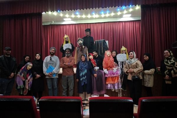 بازبینی هفتمین جشنواره تئاتر معلولین  منطقه  کویر در نیشابور