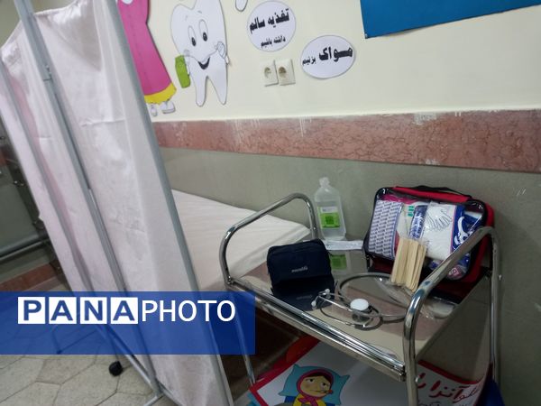 افتتاحیه اتاق بهداشت در دبستان شهید ترابی