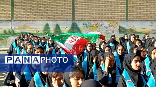زنگ مهر با طنین مقاومت در دبیرستان دارالفنون 