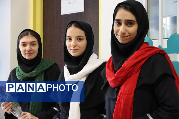 افتتاح ۷۰ کلاس درس بازسازی‌شده و راه‌اندازی دبیرستان دخترانه «میهن» در اسلامشهر