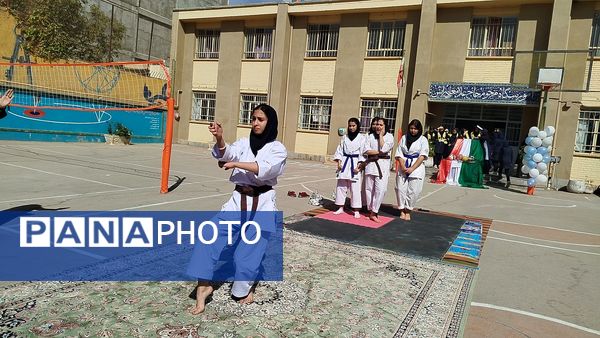 المپیاد ورزشی درون مدرسه ای در دبیرستان پیرایش یک