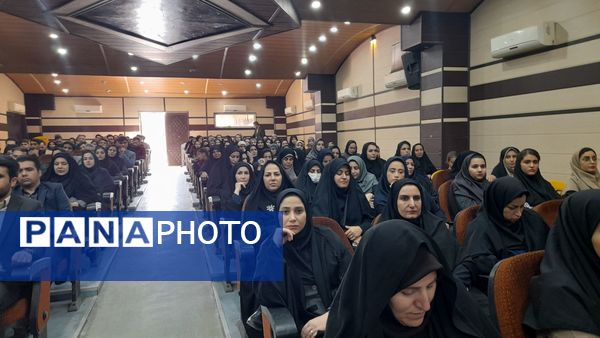 تجلیل از برگزیدگان جشنواره‌های آموزشی در «الفتا»