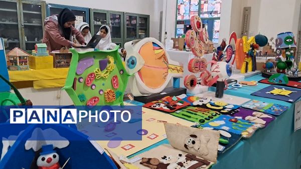 نمایشگاه جشنواره «نوین کاو» در پژوهش سرای دانش‌آموزی حاجی آباد