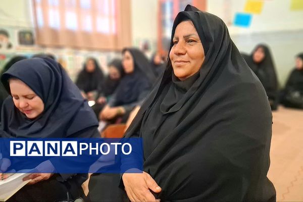 کارگاه آموزشی «طرح تحول در فرآیند آموزش و یادگیری» در باشت 