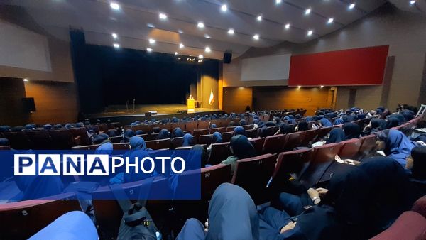 جشن میلاد بانوی صبر و شجاعت