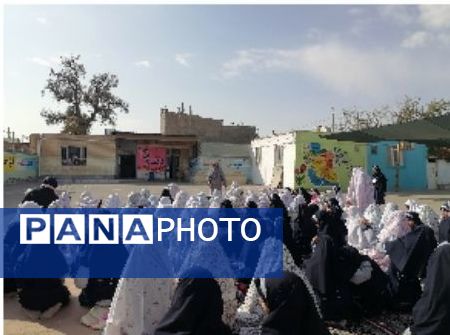 اقامه نماز باران  در دبستان ناهید نخودی 