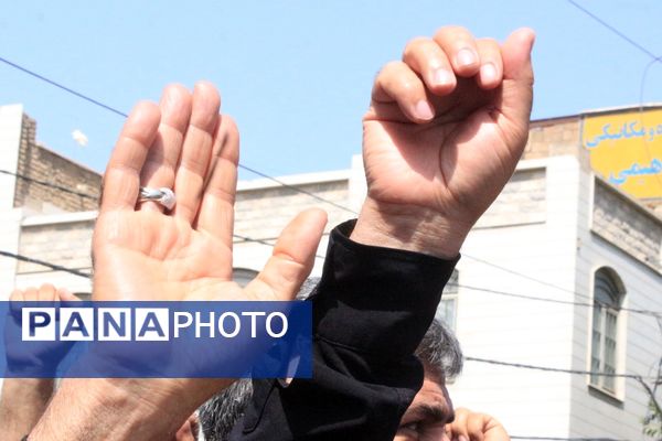 تشییعی که بهارستان را یکپارچه عزادار و مفتخر کرد