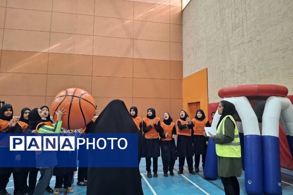 اردوی یک روزه دبیرستان امام خامنه‌ای در موسسه فرهنگی ورزشی ایثار 