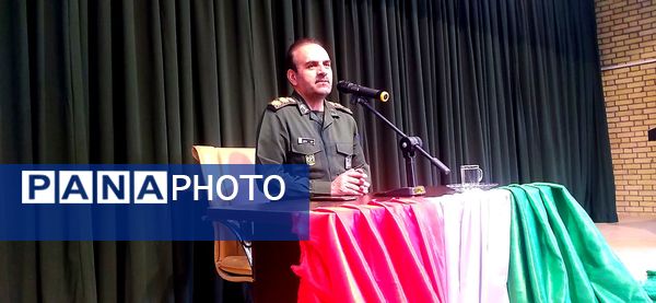  دوره توانمندسازی شورای پایگاه‌های بسیج در ملایر 