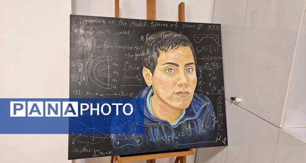 بازدید دانش‌آموزان مدارس هیأت امنایی فرزانگان و شهدای مدافع حرم از دانشگاه صنعتی شریف 