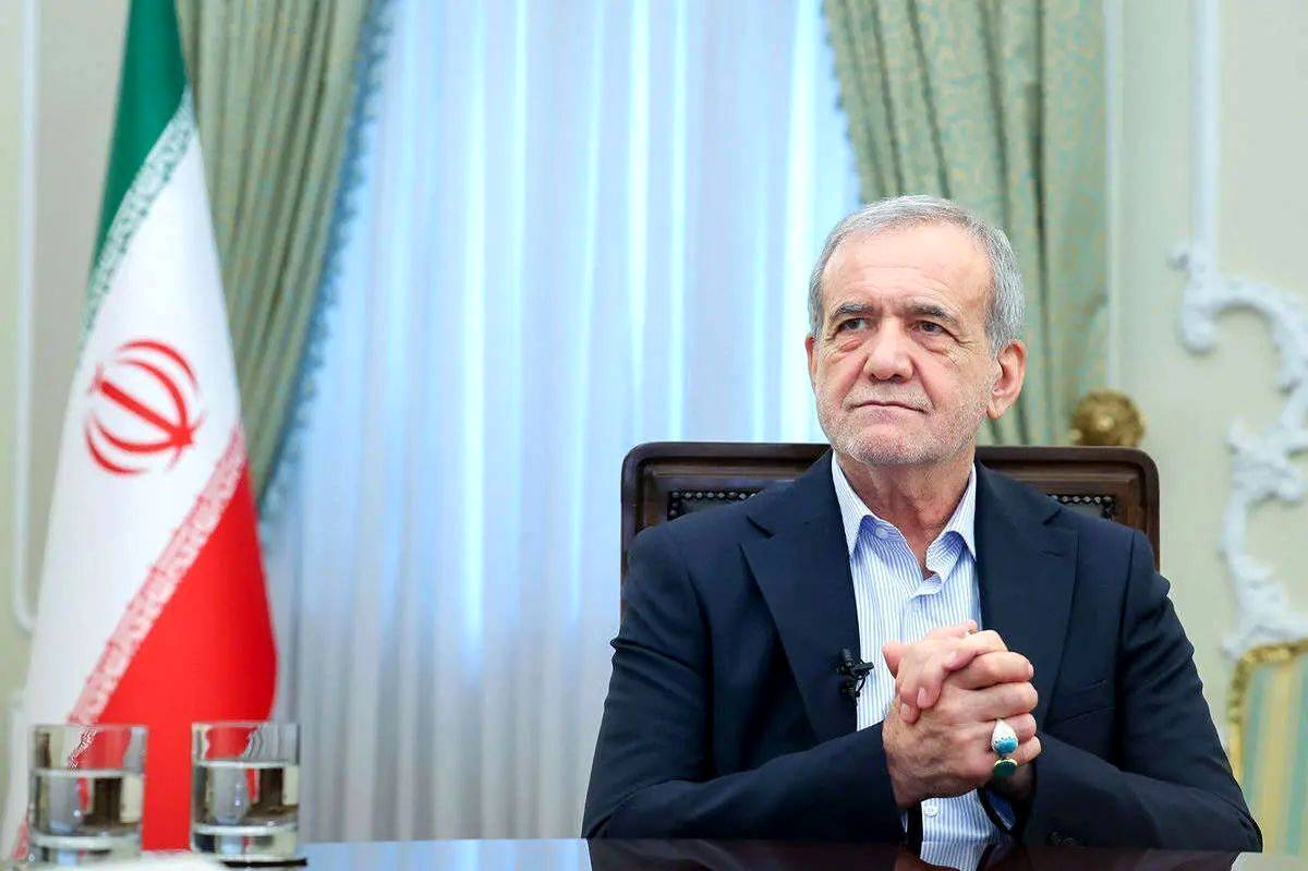 قدردانی رئیس‌جمهور پزشکیان از حمایت و پشتیبانی مقام معظم رهبری