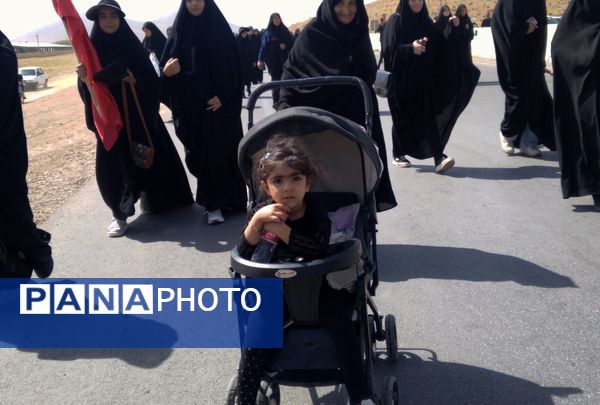 قدم‌های عاشقی از نافچ تا وردنجان به یاد کربلا
