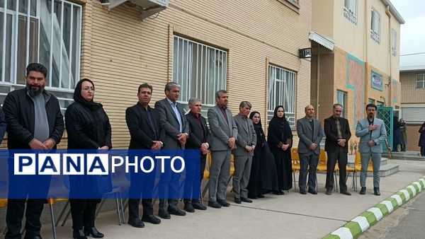 افتتاحیه کافه کتاب و سالن مطالعه در دبیرستان وکیلی۹