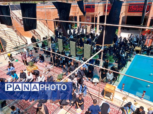 تور خبری بازدید از اقدامات ستاد دهه آخر صفر شهرداری مشهد