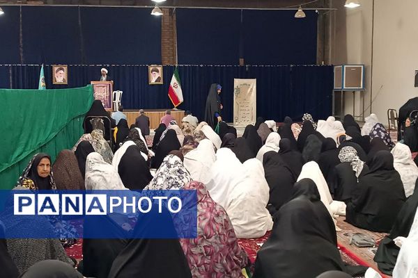 نماز عبادی سیاسی جمعه در مصلی شهر قیامدشت