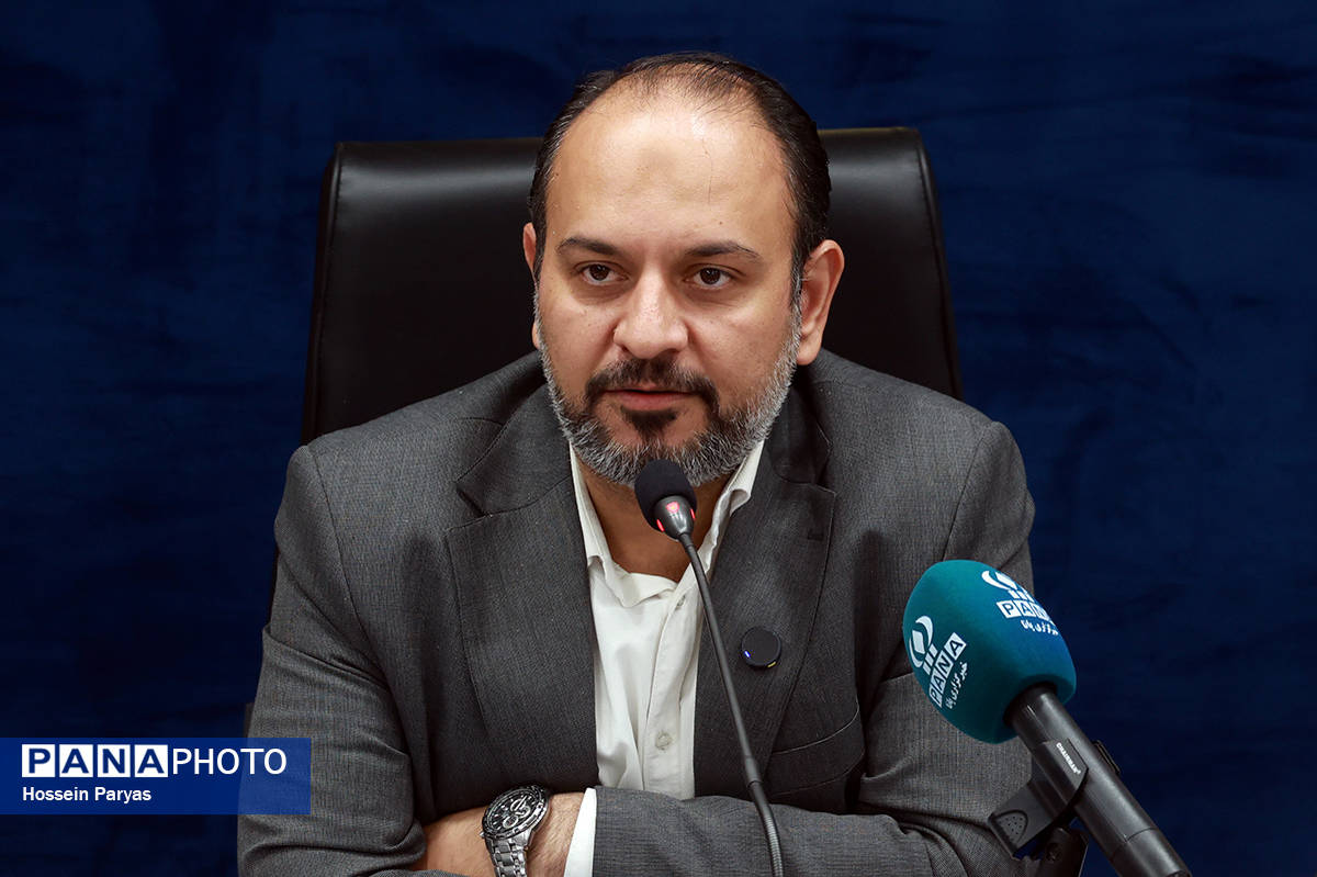 نقش‌آفرینی دانش‌آموزان در تشکل‌ها، پیشرانِ کلیدی زیست بوم جدید پرورشی مدارس/ با هم‌افزایی و تدبیر می‌توانیم پرورش را از حاشیه بیرون بکشیم و در متن تعلیم‌وتربیت نهادینه کنیم