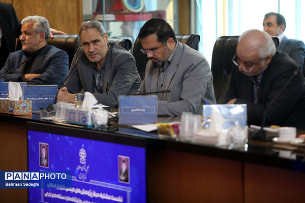 نشست مشترک مرکز پژوهش‌های مجلس شورای اسلامی و معاونان و مدیران امور مجلس وزارتخانه ها