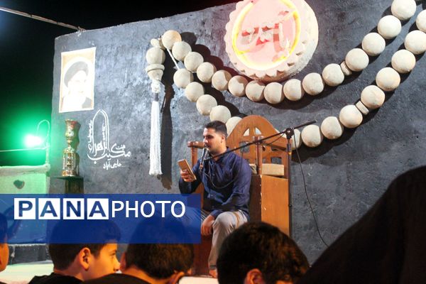مراسم عزاداری شب چهارم محرم در هیات مکتب‌‌‌الزهرا حاجی‌آباد 