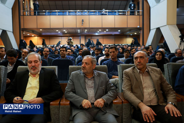 آیین استقبال از نو دانشجو معلمان دانشگاه تربیت دبیر شهید رجایی