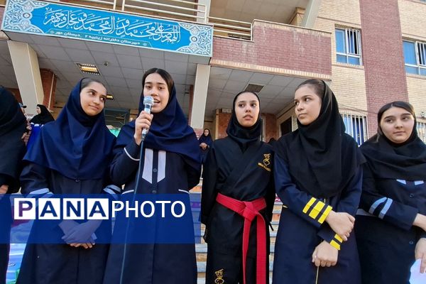 برگزاری انتخابات انجمن‌های ورزشی در دبیرستان زینبیه۲ شهریار
