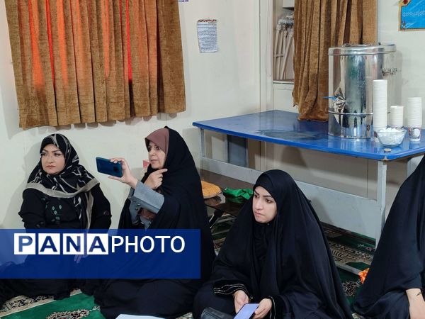 برگزاری جلسه آموزش خانواده در دبستان شاهد حاج تقی آقا بزرگ مشهد