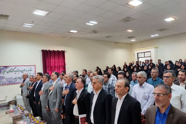 معاون وزیر آموزش و پرورش با مدیران مدارس شهرستان آبدانان دیدار کرد