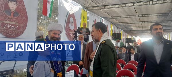 برگزاری مراسم سالروز شهادت شهید حسین فهمیده و آغاز هفته نوجوان و بسیج دانشآموزی در گلزار شهدای تهران