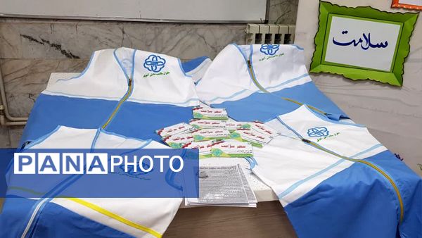 افتتاحیه سفیران سلامت در دبستان دخترانه فرهنگیان ۲