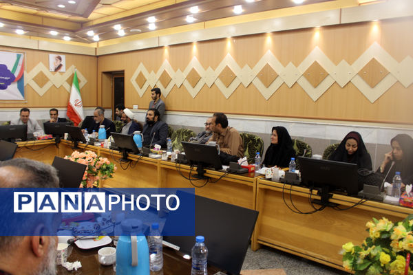 نشست خبری سرپرست اداره‌کل آموزش و پرورش قم به‌مناسبت روز معلم