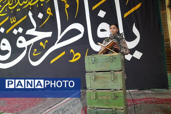 گلباران مزار شهدای ملارد با حضور مسئولان و خانواده‌های معظم شهدا 