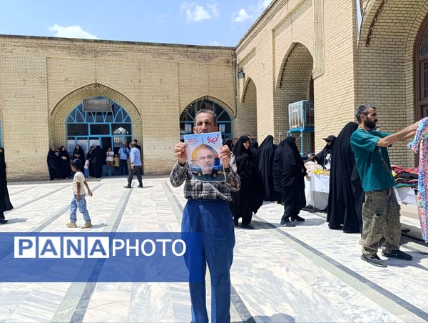  حضور بی نظیر مردن نیشابور در راهپیمایی بر علیه حمله رژیم صهیونسیتی